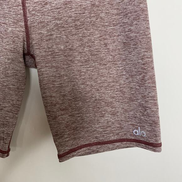 Alo Yoga High Waisted Mauve Alosoft Flow Bike Shorts Womens Small - Picture 10 of 13